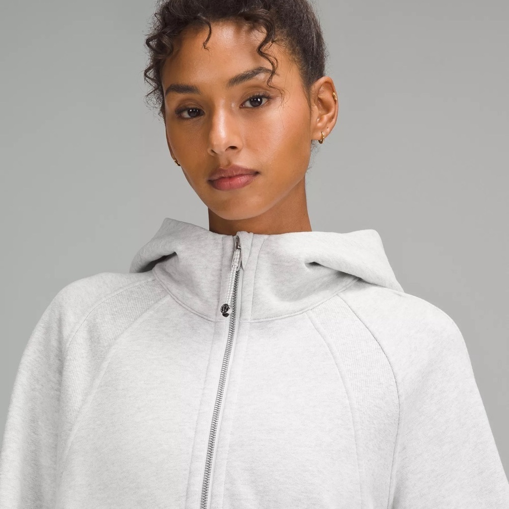 Lululemon Scuba Oversized Funnel-Neck Full Zip
Heathered Gray XS/S